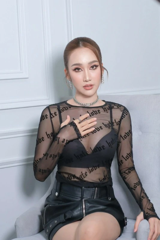 Cancan แอบถ่าย